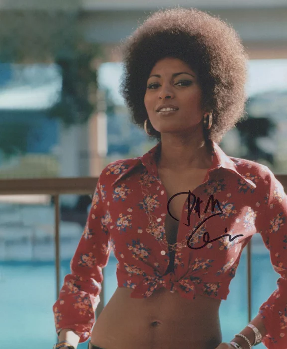 Pam Grier autograph