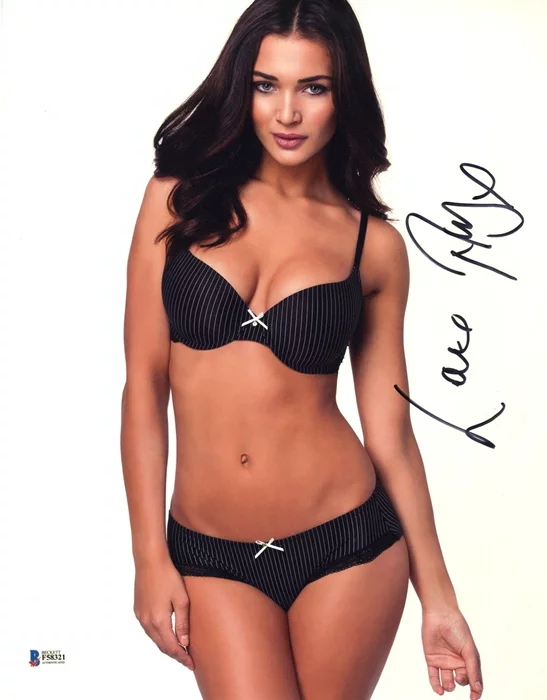Amy Jackson autograph