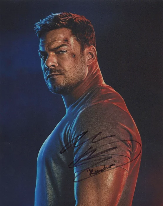 Alan  Ritchson autograph