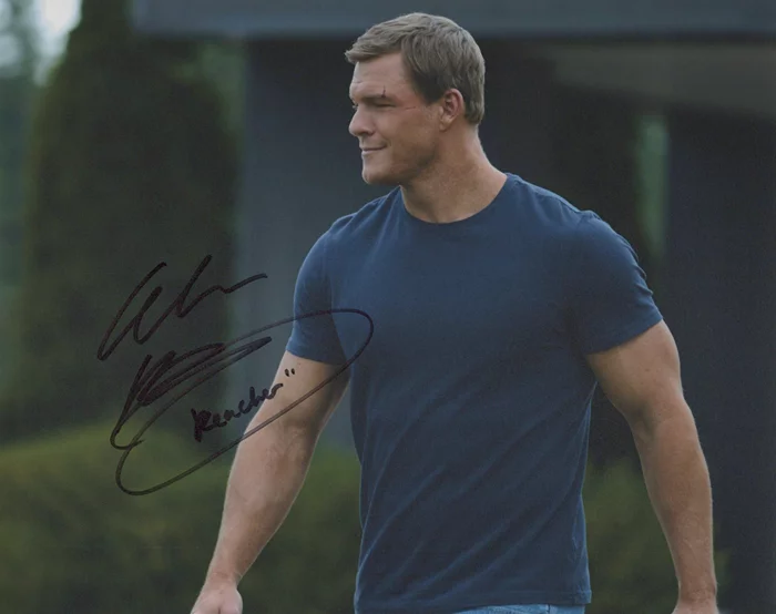 Alan  Ritchson autograph