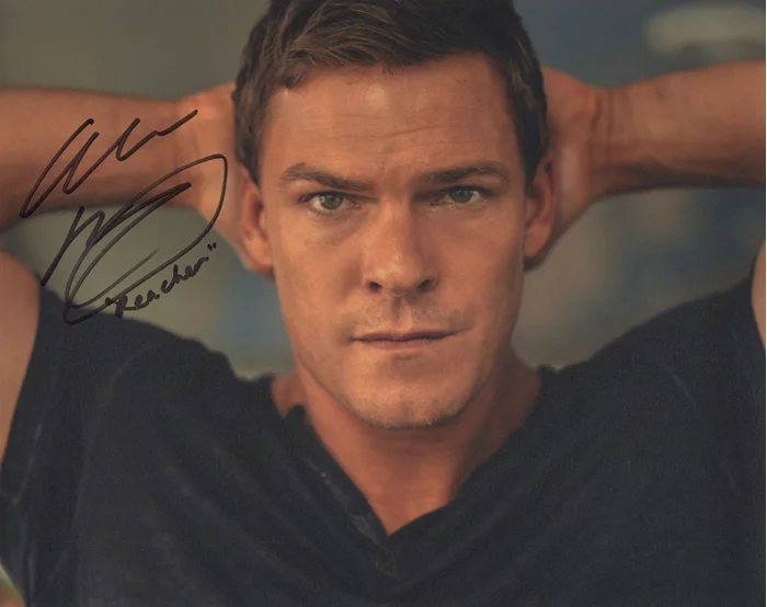 Alan  Ritchson autograph