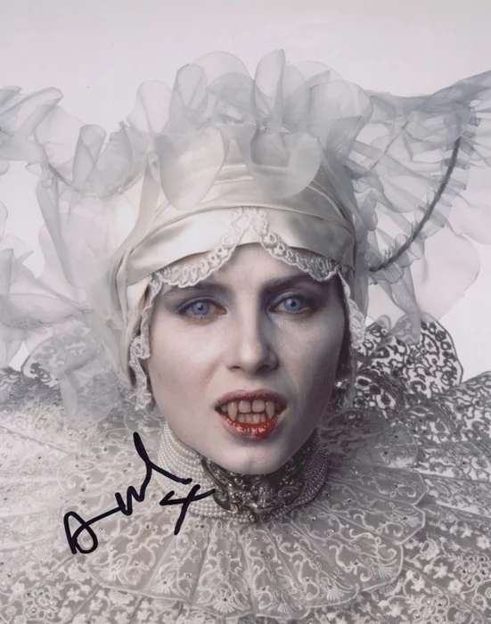 Sadie Frost autograph