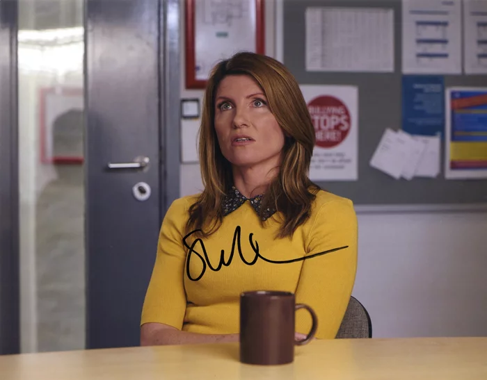 Sharon Horgan autograph
