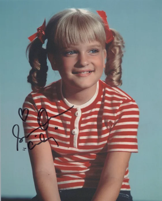 Susan Olsen autograph