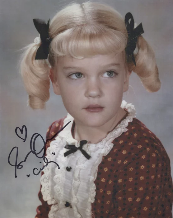Susan Olsen autograph