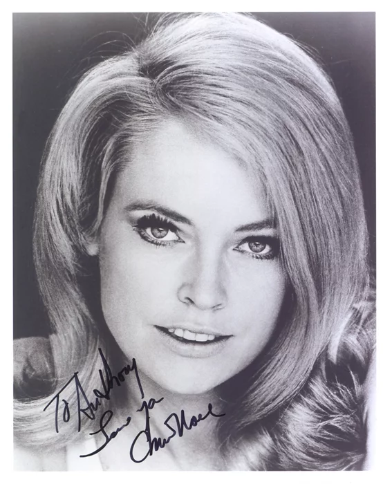 Chris Noel autograph