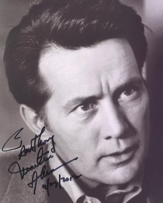 Martin Sheen autograph