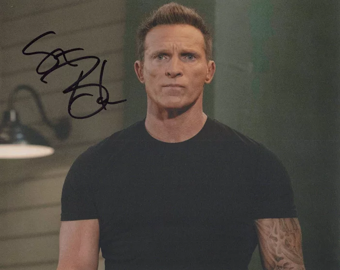 Steve Burton autograph