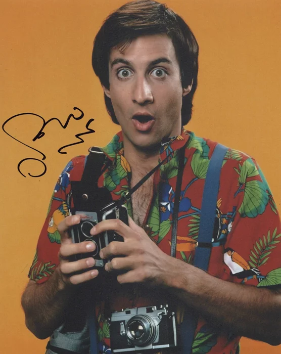 Bronson Pinchot autograph