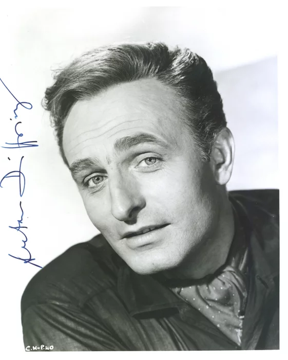 Anton Diffring autograph