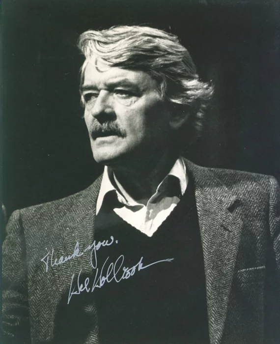 Hal Holbrook autograph