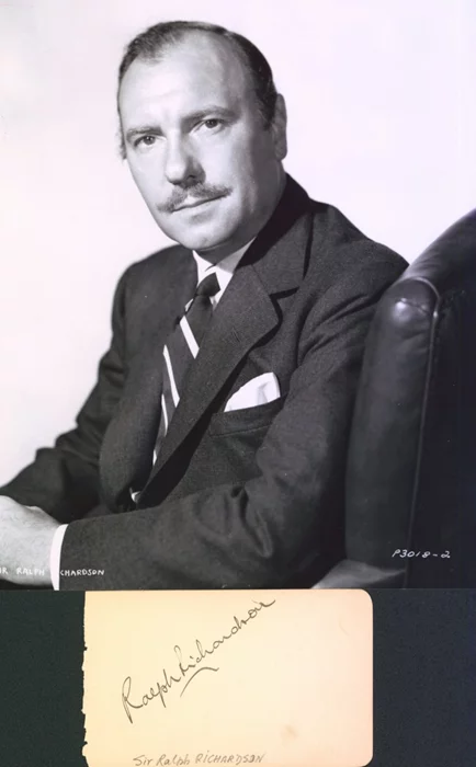 Ralph Richardson autograph