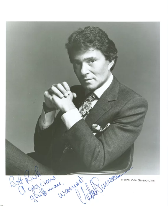 Vidal Sassoon autograph