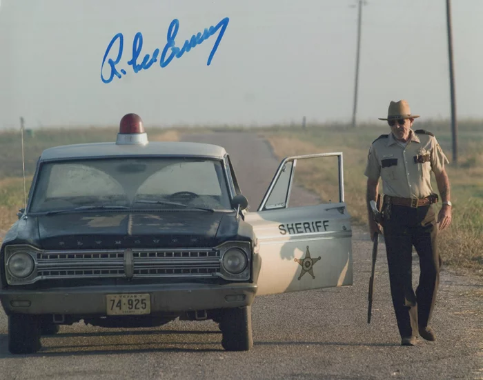 R. Lee Ermey autograph