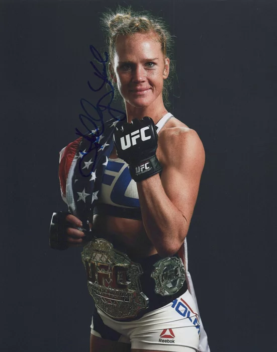 Holly Holm autograph