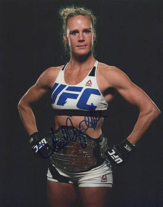 Holly Holm autograph