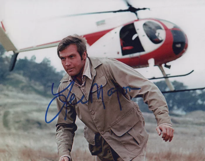 Lee Majors autograph
