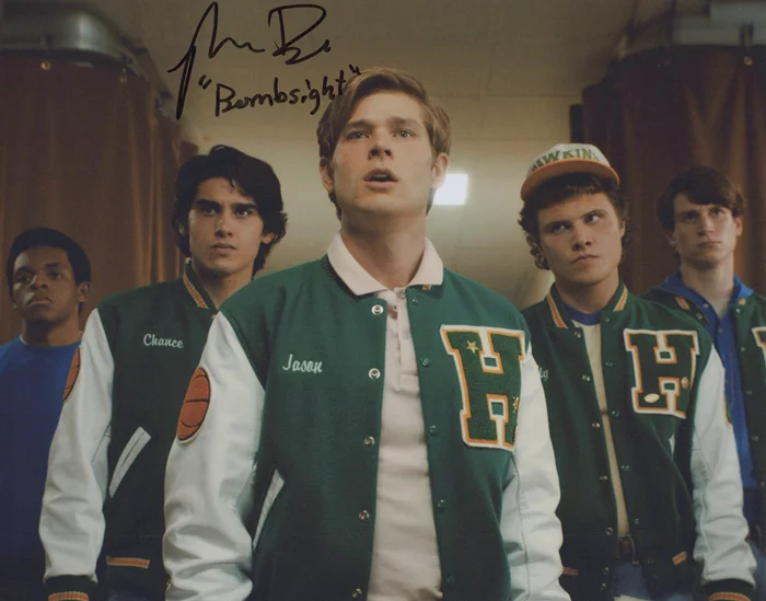 Mason Dye autograph