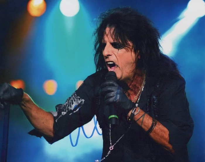 Alice Cooper autograph