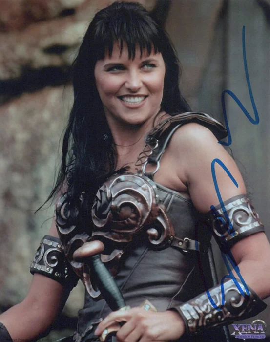 Lucy Lawless autograph