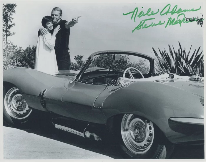 Neile Adams autograph