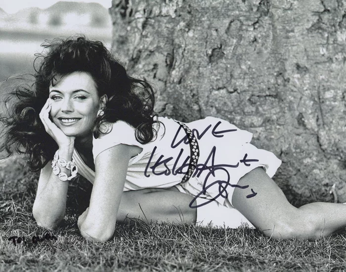 Lesley-Anne Down autograph