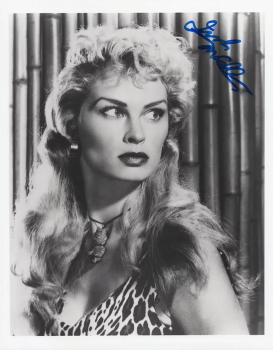 Irish McCalla autograph