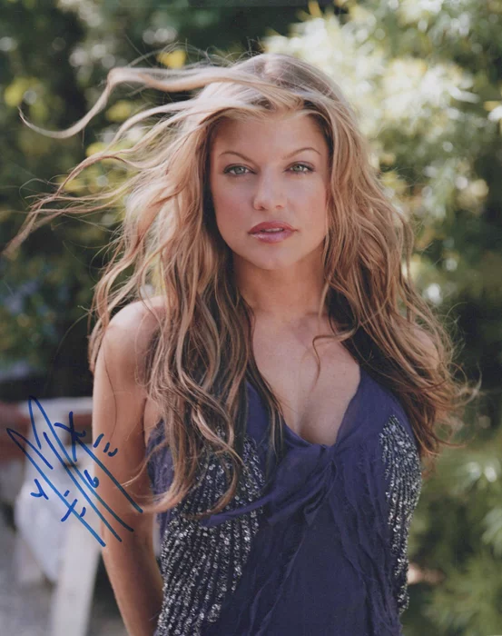 Stacy Ferguson autograph